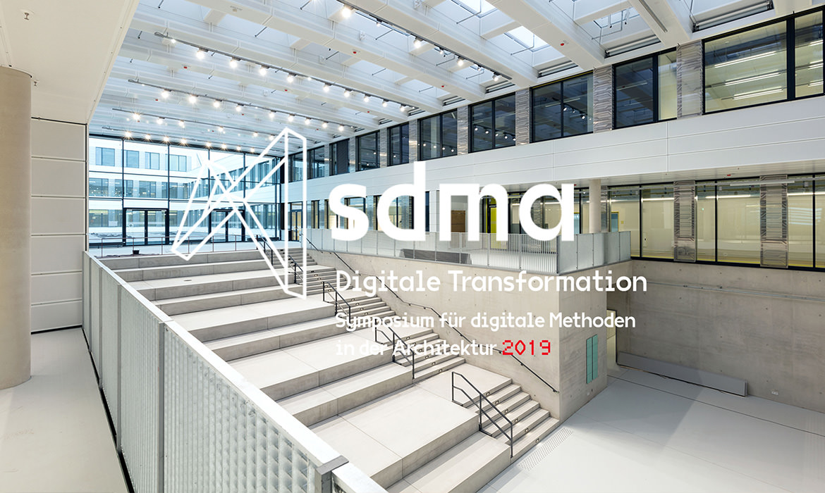 Das SDMA2019-Logo zeigt die digitale Transformation innerhalb eines Gebäudes.